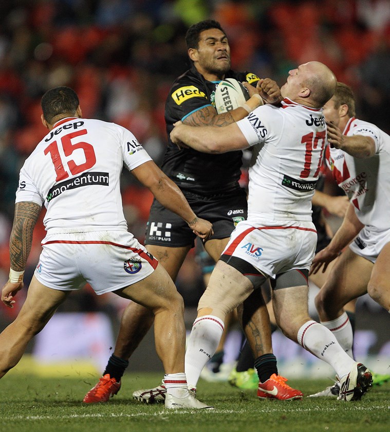 Mose Masoe carts it up for Penrith in 2016.