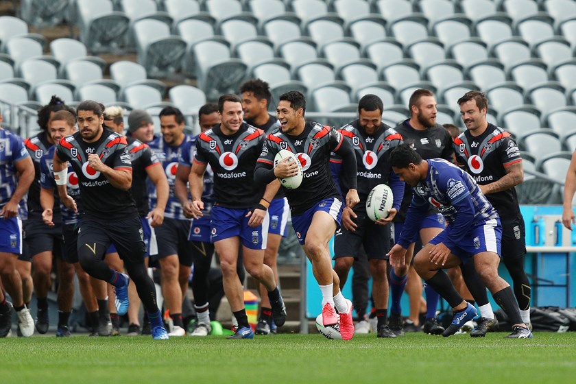Warriors skipper Roger Tuivasa-Sheck leads the team through its paces at training in Gosford.