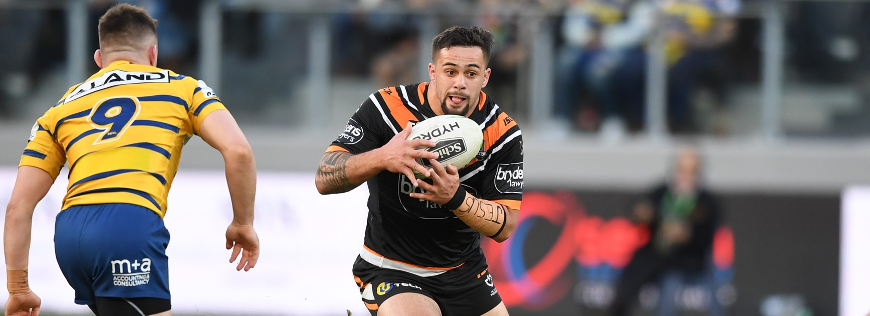 Screw loose: Aloiai searching for stability after radical hand surgery