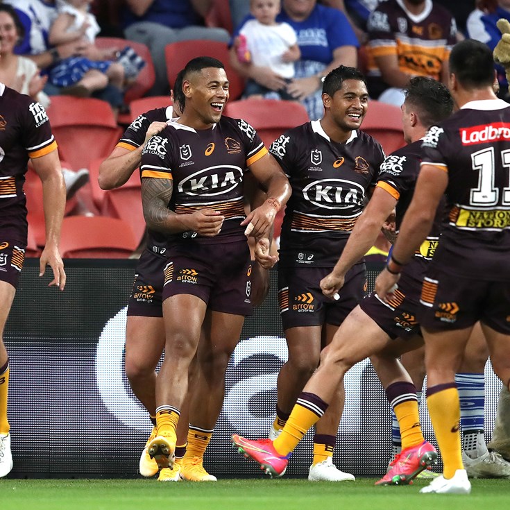 Zero heroes: Broncos shut out Bulldogs to snap losing streak