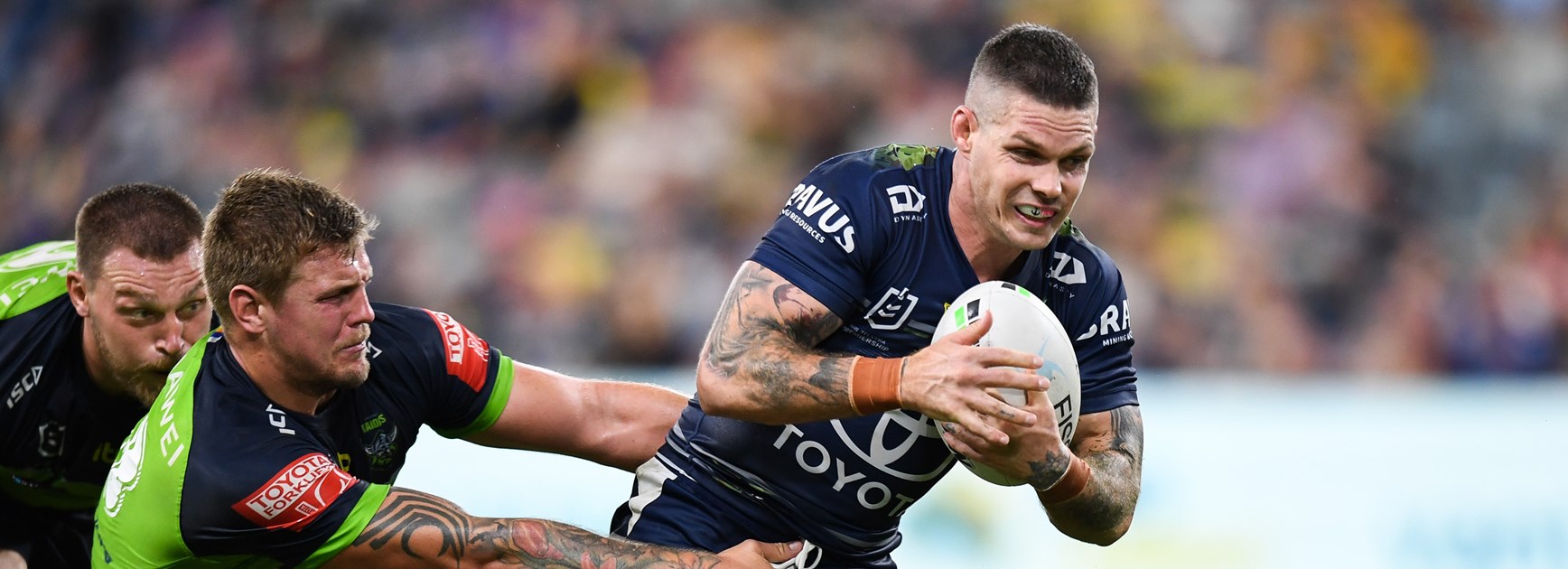 Cowboys halfback Ben Hampton.