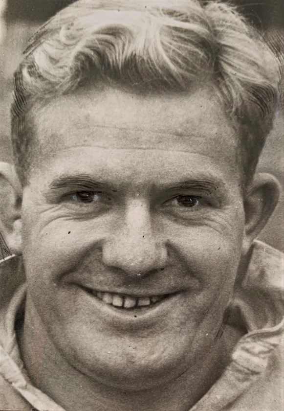 Fred de Belin  served in WWII and played for Balmain, NSW and Australia