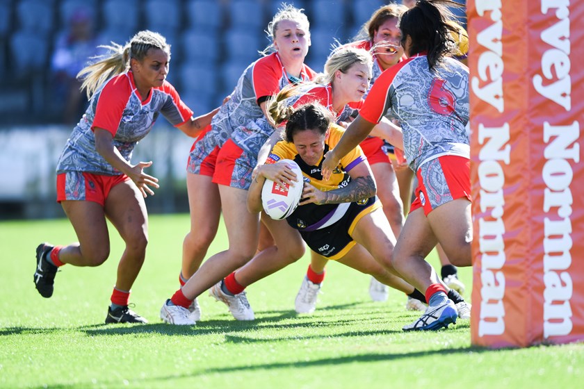 Anneka Stephens scores the match-winning try in golden point for Western Australia.