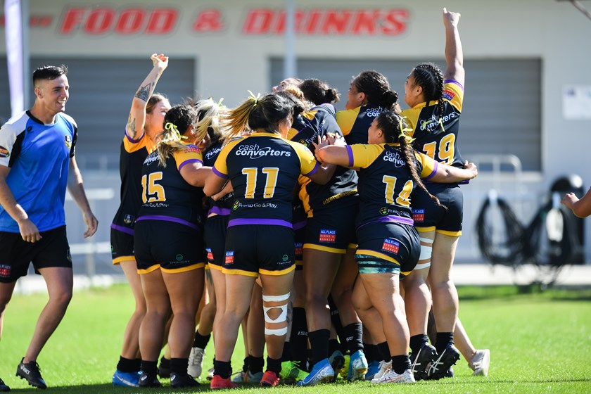 Western Australia celebrate their 2021 National Women's Championship title.