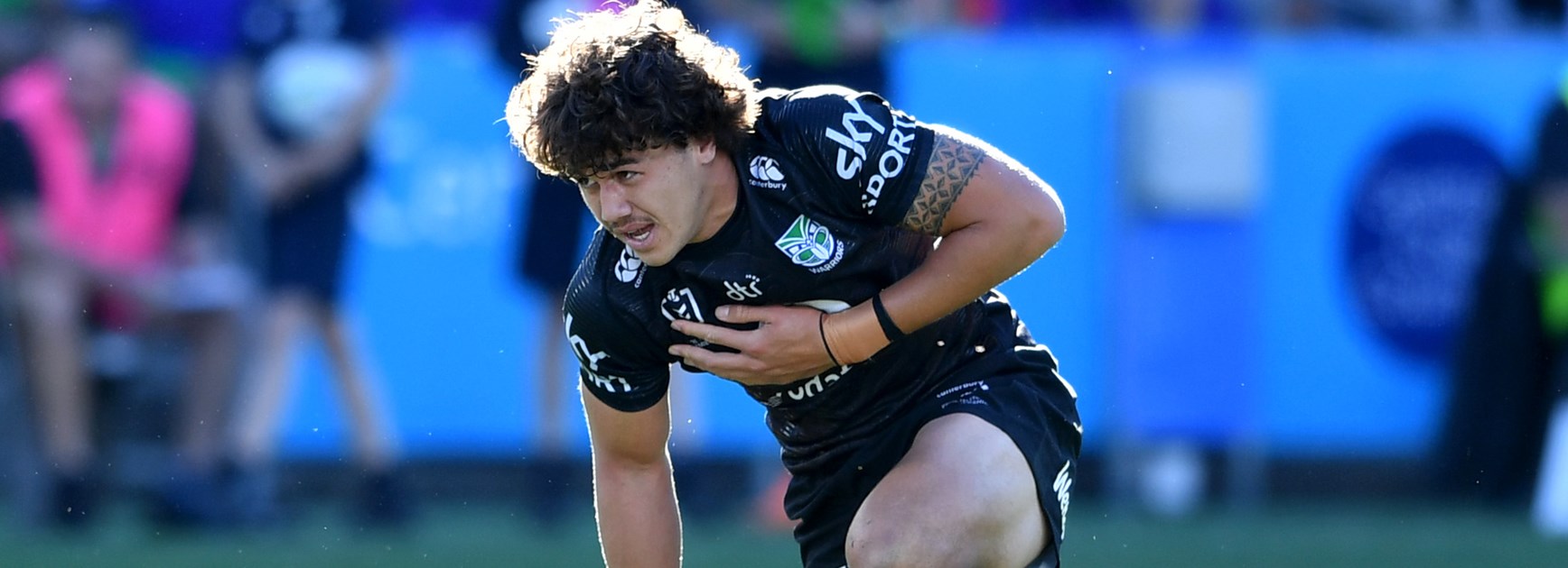 Injured Warriors half Chanel Harris-Tavita.