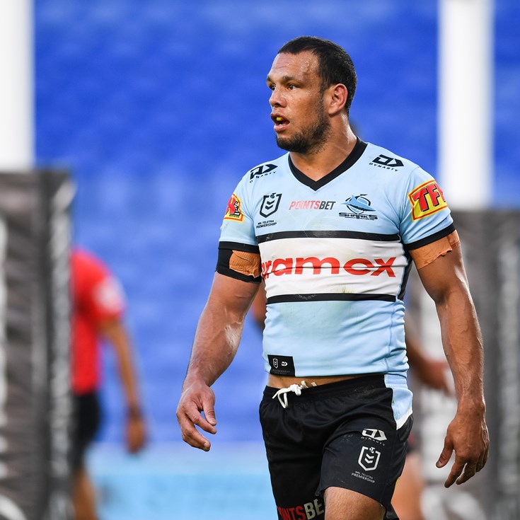 Sharks stand by 'good bloke' Chambers in war of words