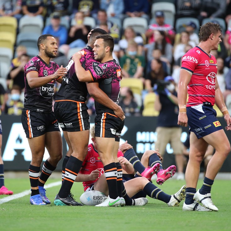 Luke and listen: Madge full of praise for Brooks's talk