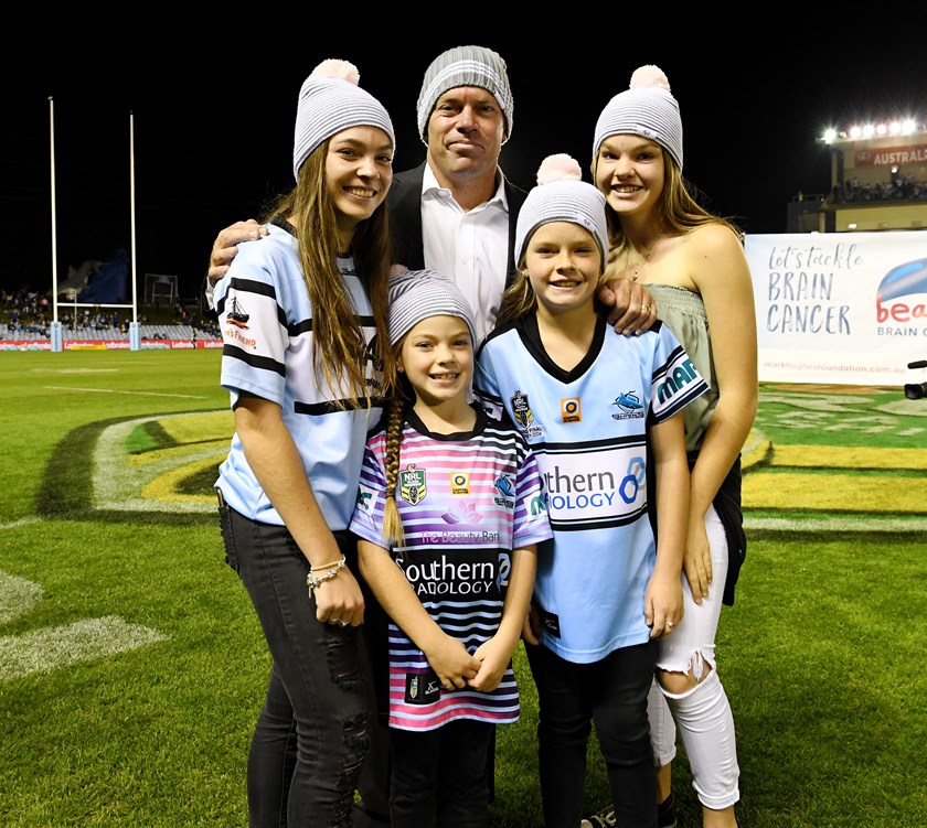 Brett Kimmorley with his four daughters during Beanies for Brain Cancer round in 2017. 