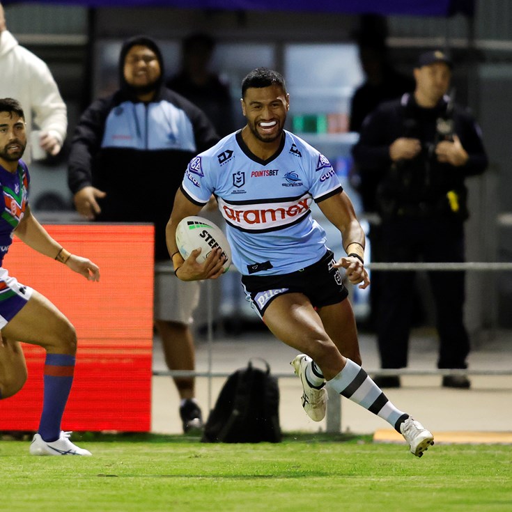 Wingin' it: Mulitalo, Katoa cash in as Sharks sink Warriors