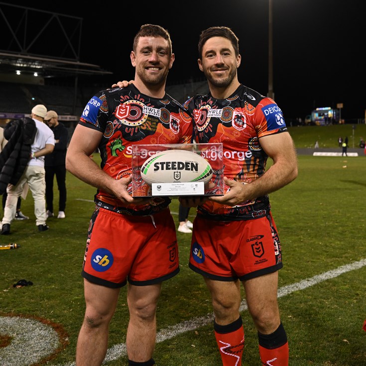 Hunt pays tribute to milestone man McCullough