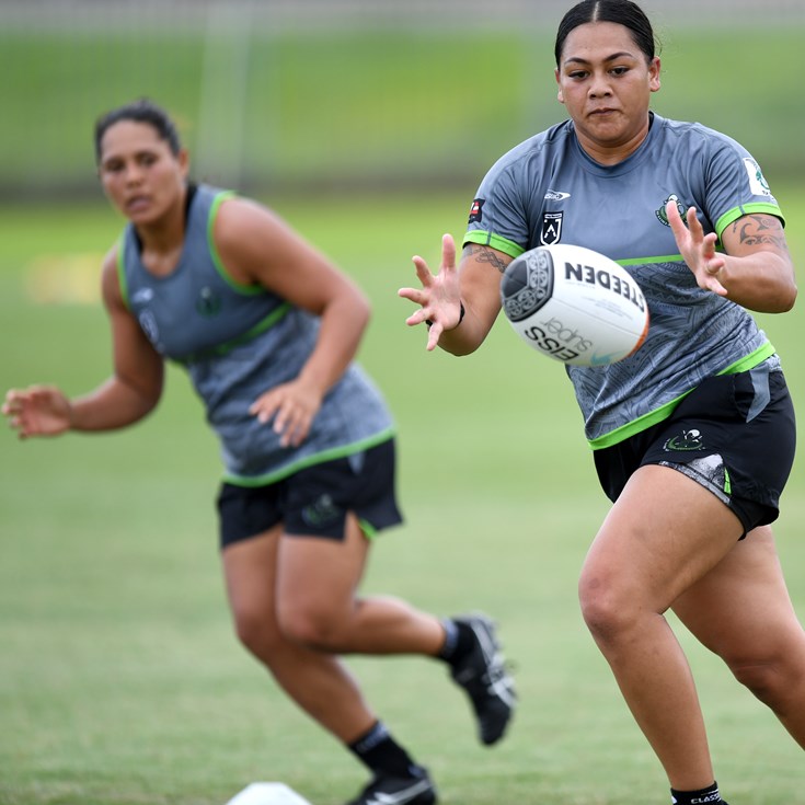 Holiday on hold after Murdoch earns Kiwi chance