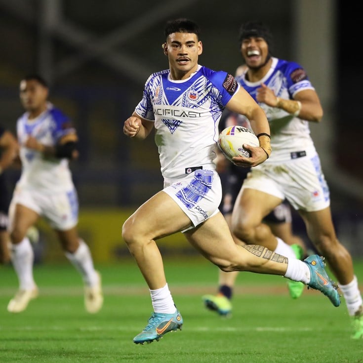 May scores four as Samoa beat France to advance