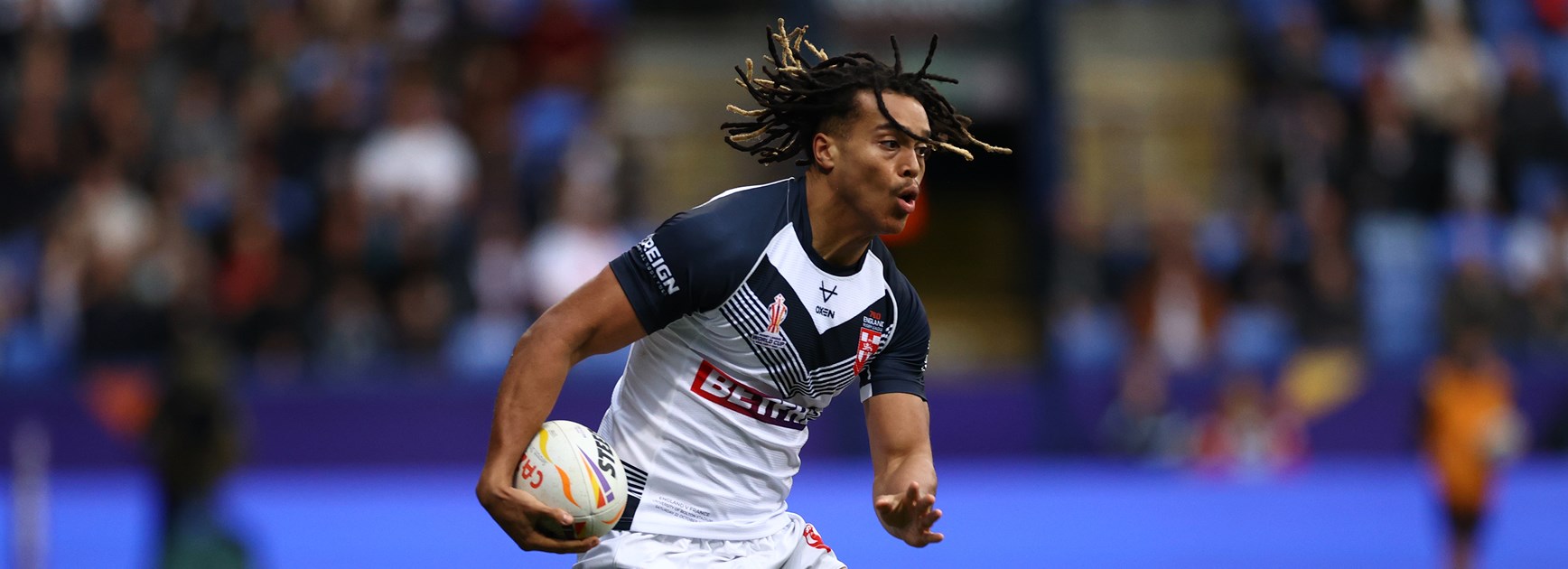 Offiah comparisons "pretty special" for Young