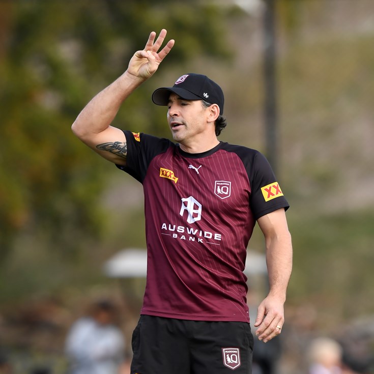 Slater signs on for three more years as Maroons coach