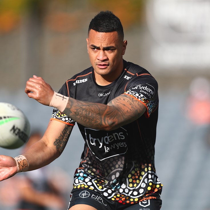 2023 NRL Signings Tracker: Titans sign Maumalo with immediate effect; Tuipulotu extends
