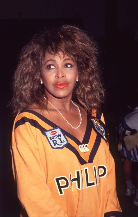 Tina Turner filmed with Balmain players
