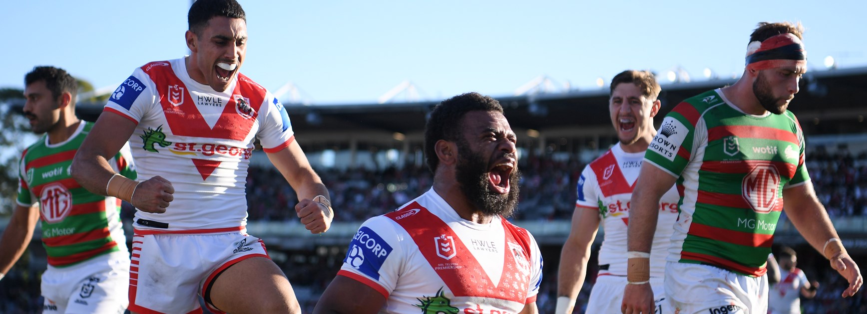 Dragons survive late scare to upset Rabbitohs