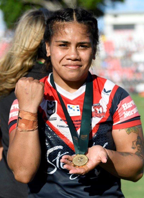 Sarah Togatuki after claiming the Karyn Murphy medal in 2022.