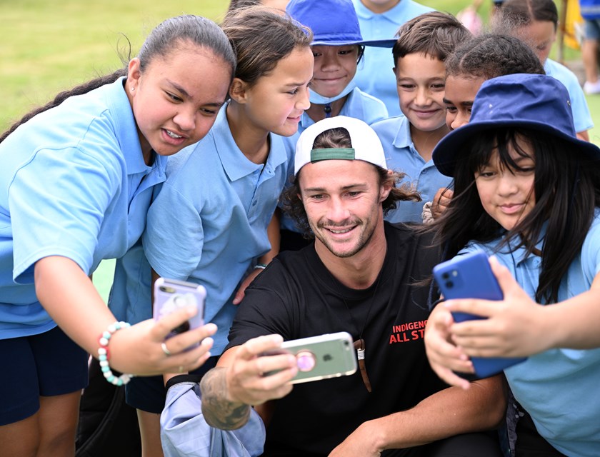 Nicho Hynes with some fans at Rotorua Intermediate School. ©NRL Photos