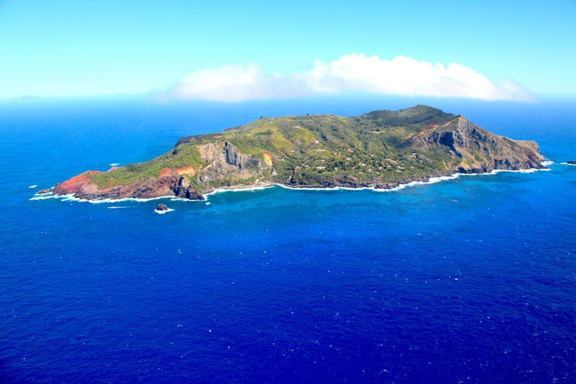 Pitcairn Island is situated in the Pacific Ocean around 2,100kms southeast of Tahiti. Credit: RSPB via visitpitcairn.pn