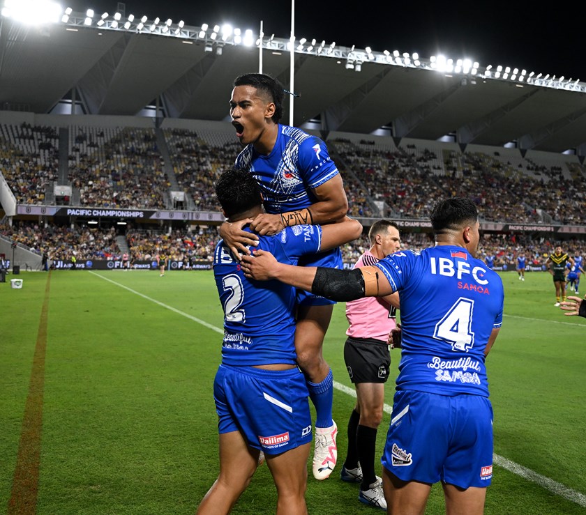 Murray Taulagi celebrates a try during the 2022 Pacific Championships