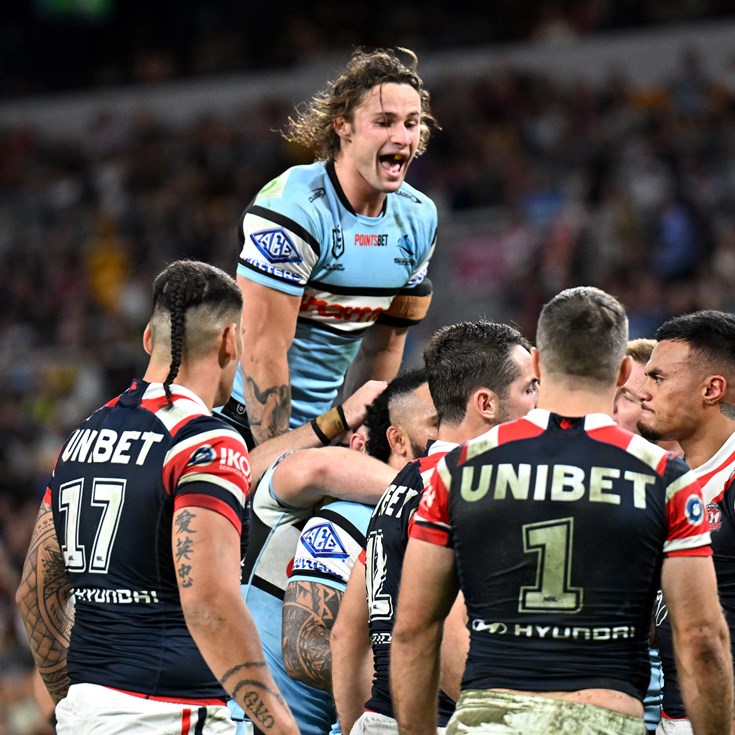 Hynes leads Cronulla past Roosters in Magic Round classic