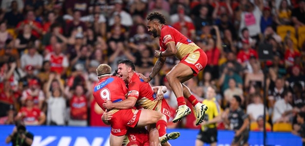 Wayne's World: Bennett plots Broncos downfall as Dolphins on cusp of finals