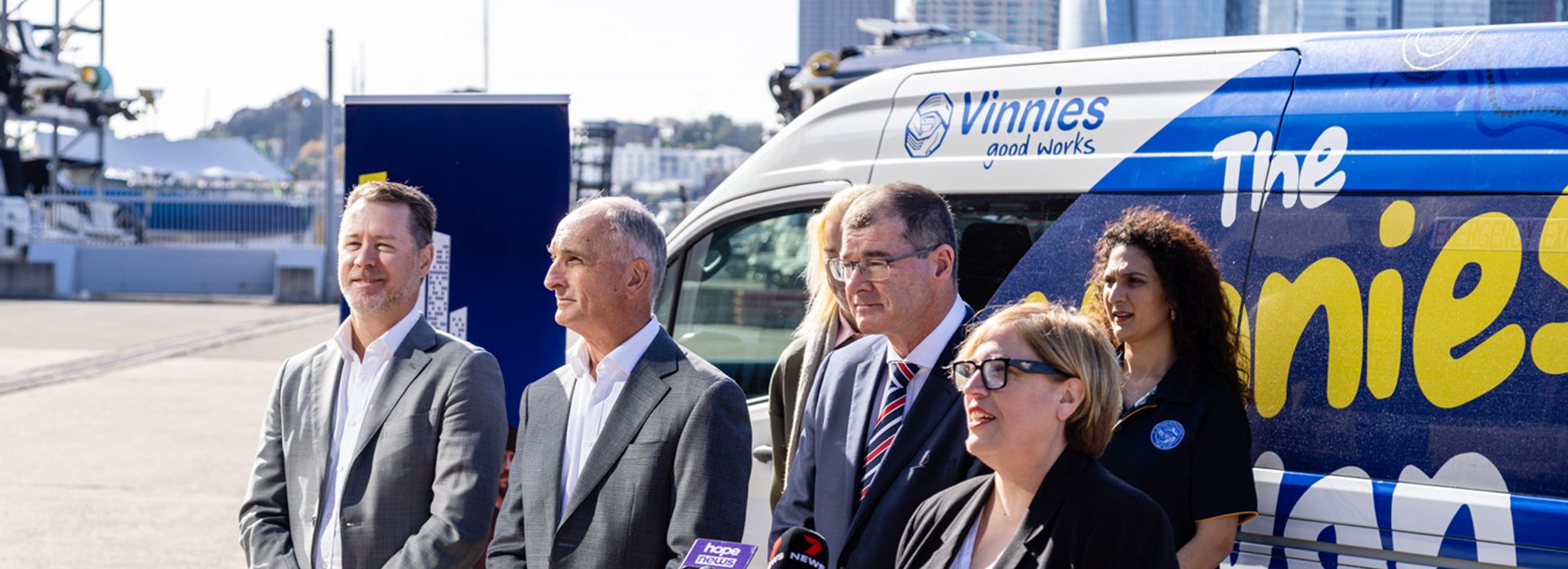 Kelly urges rival CEOs to help tackle homelessness