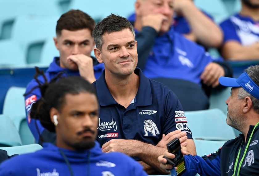 Bulldogs coach Cameron Ciraldo with Kyle Flanagan (left)