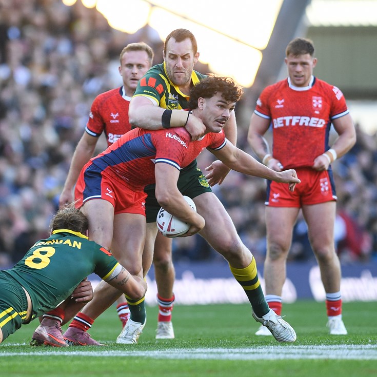 Ashes 3rd Test: Kangaroos strike to extend lead