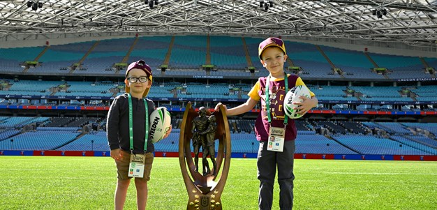 Wish upon a star: Ashton meets the Broncos at Accor