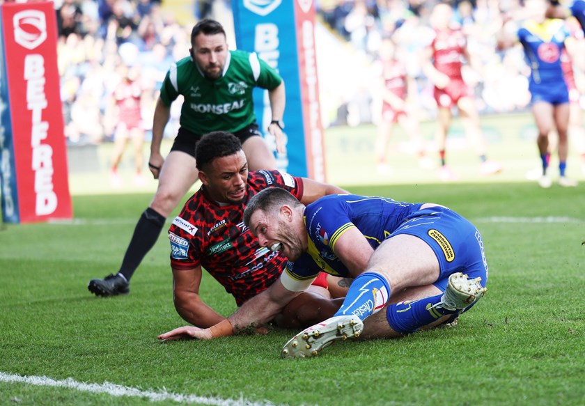 NRL 2025, Las Vegas 2025, Warrington, Dan Russell, Sam Burgess, Alfie