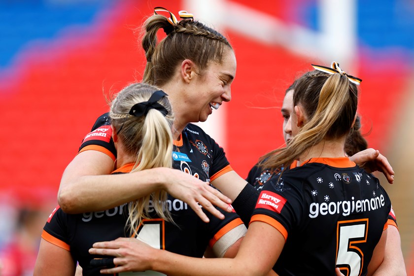 Wests Tigers will have a new NRLW coach in 2026 after Brett Kimmorley stood down.