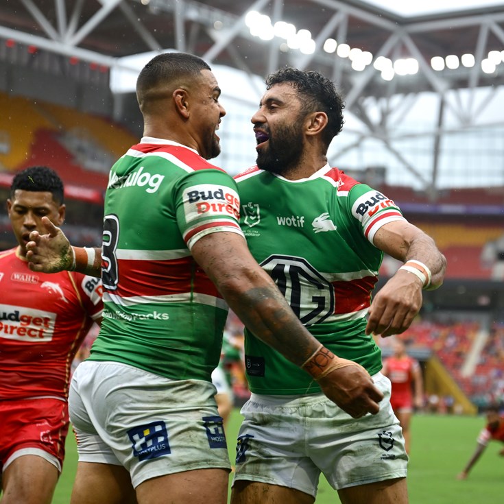 Dolphins v Rabbitohs: Johnston moves within one of Irvine