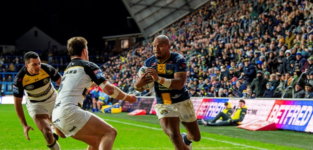 Next stop, Vegas: Maika makes a bird of it as Leeds tune up in style
