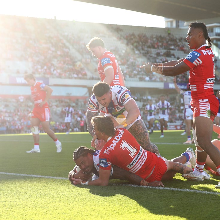 Saturday session: Knights run rampant over Dragons