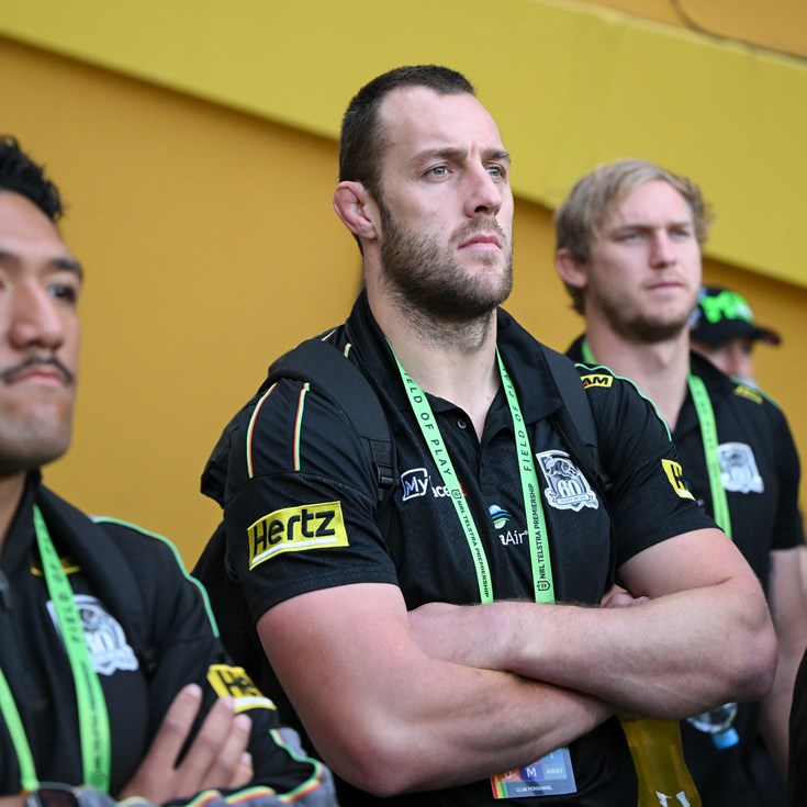 Magic Round Sunday: Panthers v Dragons; Warriors beat Broncos; Knights defeat Titans