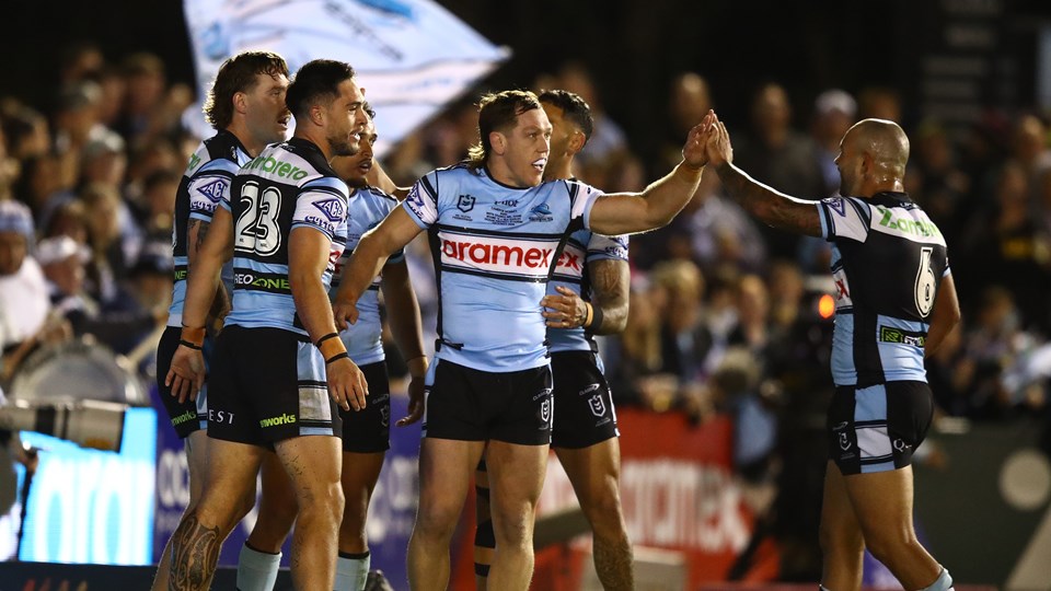 As it happened: Sharks hold off gallant Sea Eagles