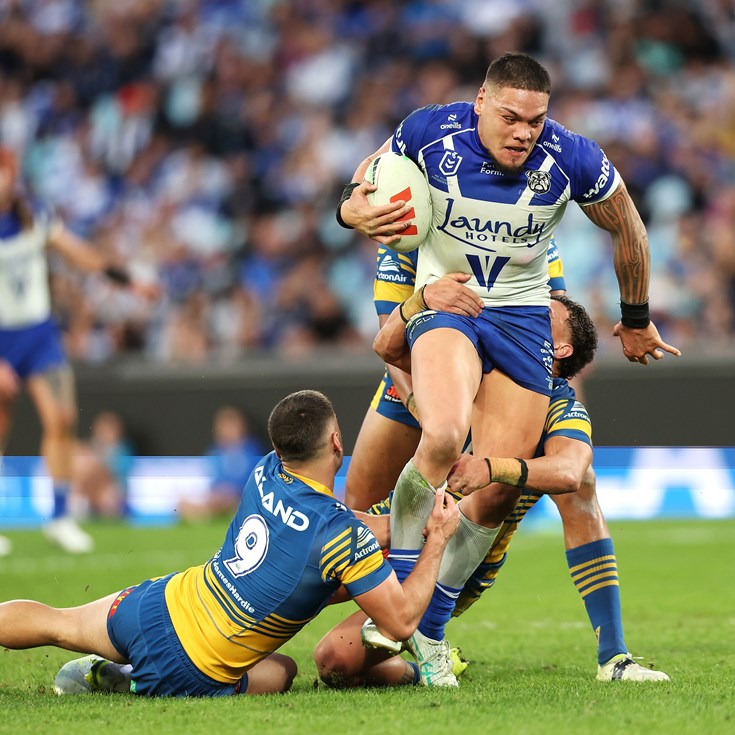 Monday magic: Bulldogs v Eels