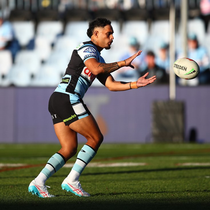 Sunday arvo footy: Sharks v Dragons; Panthers outgun Tigers