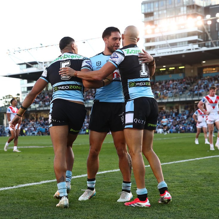 Sunday arvo footy: Sharks v Dragons; Panthers outgun Tigers