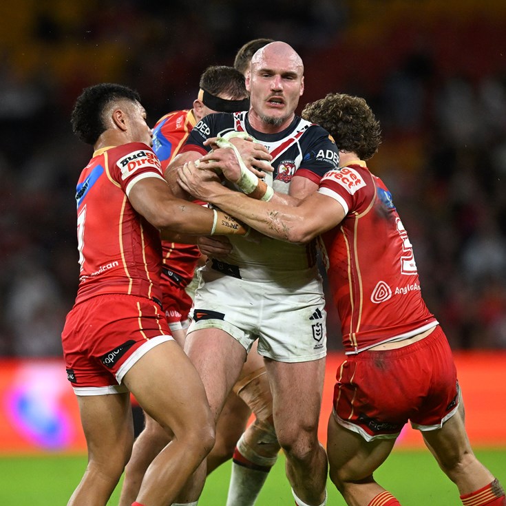Friday night lights: Dolphins v Roosters