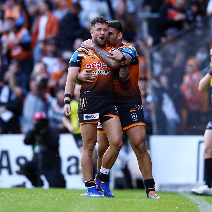 As it happened: Wests Tigers steal late win over Titans