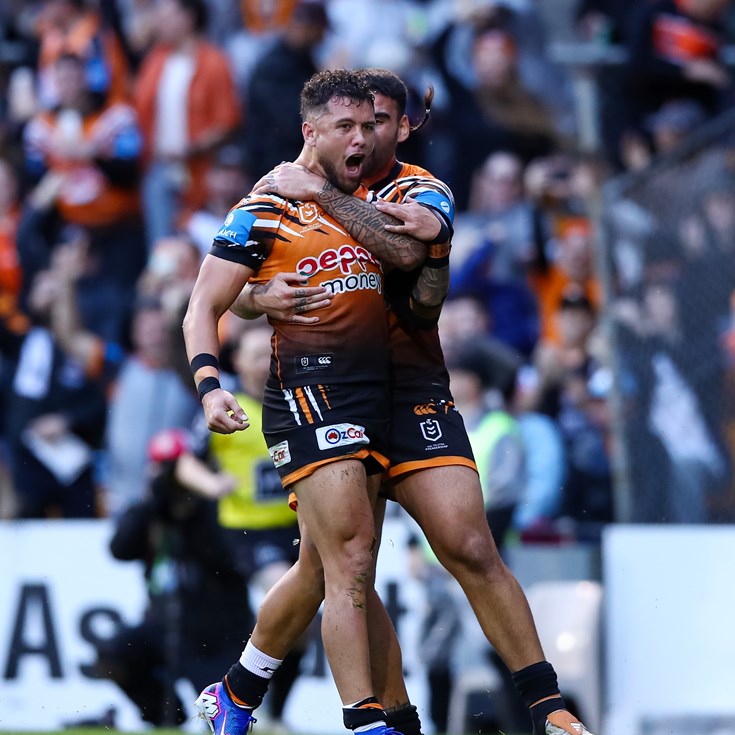 Sunday arvo footy: Wests Tigers v Titans
