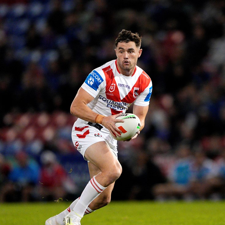 Friday night footy: Knights v Dragons