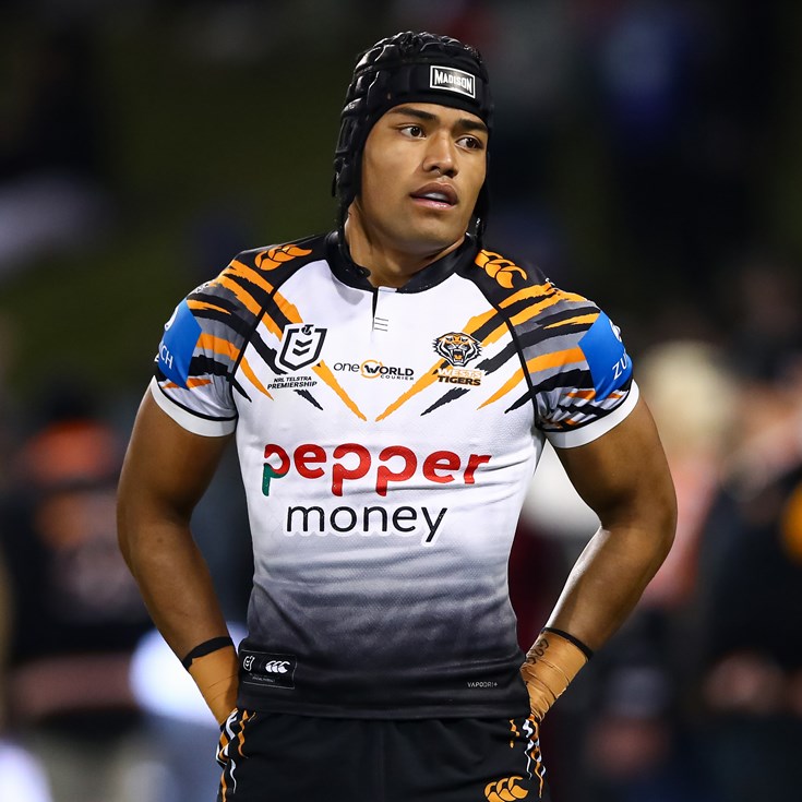 Friday night lights: Wests Tigers v Warriors