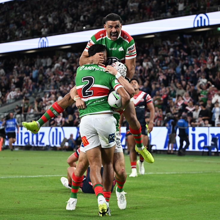 Friday night footy: AJ claims the record; Warriors run riot