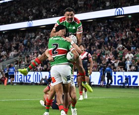As it happened: AJ gets record, Roosters get win; Warriors run riot