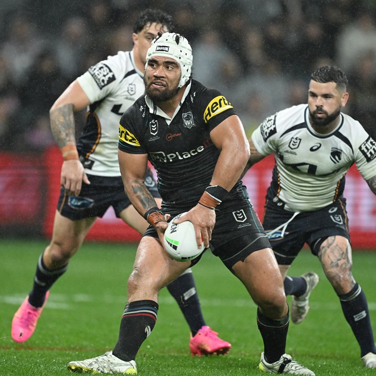 Thursday night blockbuster: Panthers v Broncos
