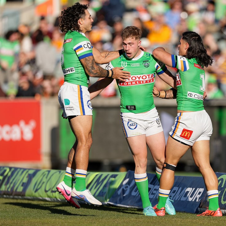 Super Saturday: Raiders run amok; Bulldogs v Warriors; Cowboys v Broncos